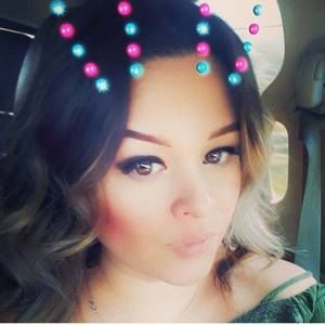 Meet your Posher, Aida